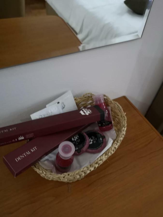 Pridvorul Haiducilor Slănic-Moldova Buitenkant foto